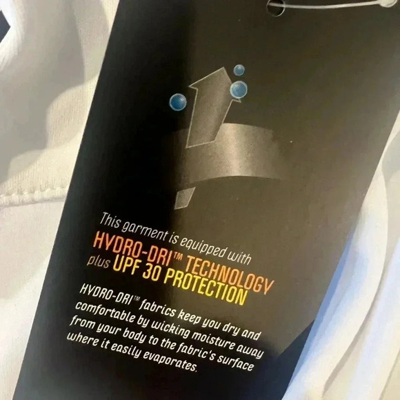 Slavender ladies white Golf shirt. NWT. Zip front v neck UPF 30 - Picture 6 of 9